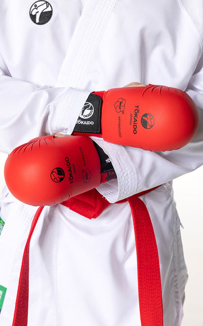 Protège-poings de karaté, TOKAIDO Kanji, WKF - Rouge
