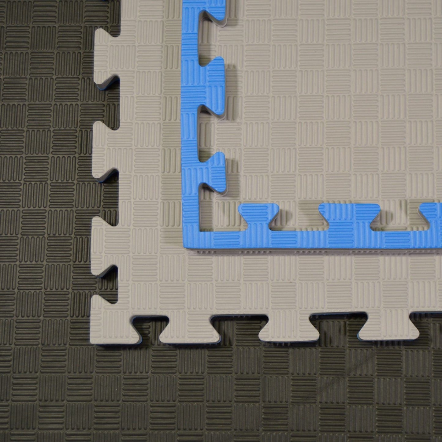 Tapis d'arts martiaux TEKKA BUDO SET - gris-bleu - 100 x 100 x 2 cm - Bords dentelés - Tapis réversible, tapis d'entraînement - Judo, Karaté, Ju-Jutsu, Taekwondo