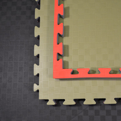 Tapis d'arts martiaux TEKKA BUDO SET - rouge-vert - 100 x 100 x 4 cm - Bords emboîtables - Tapis réversible, tapis d'entraînement - Judo, Karaté, Ju-Jutsu, Taekwondo