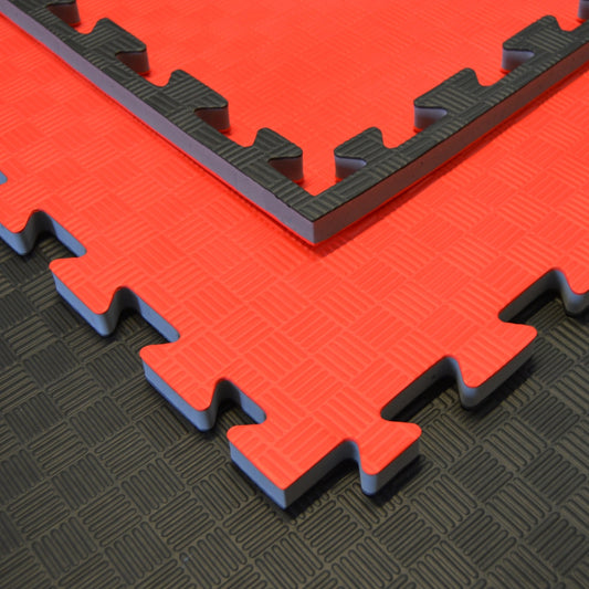 Tapis d'arts martiaux TEKKA BUDO SET - rouge-noir - 100 x 100 x 2 cm - Bords emboîtables - Tapis réversible, tapis d'entraînement - Judo, Karaté, Ju-Jutsu, Taekwondo