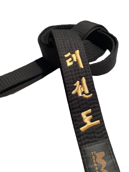 Ceinture de Taekwondo TEKKA BUDO noire - brodée - broderie lettrage doré - ceinture noire coréenne